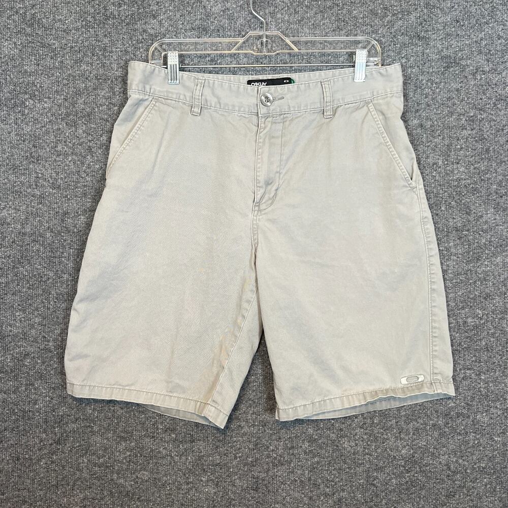 Oakley Shorts Mens 34 Gray Chino Flat‎ Front Casual Belt Loops Y2K
